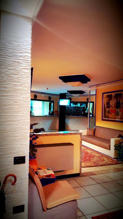 Hinterland Hotel Quartu SantʼElena Dış mekan fotoğraf