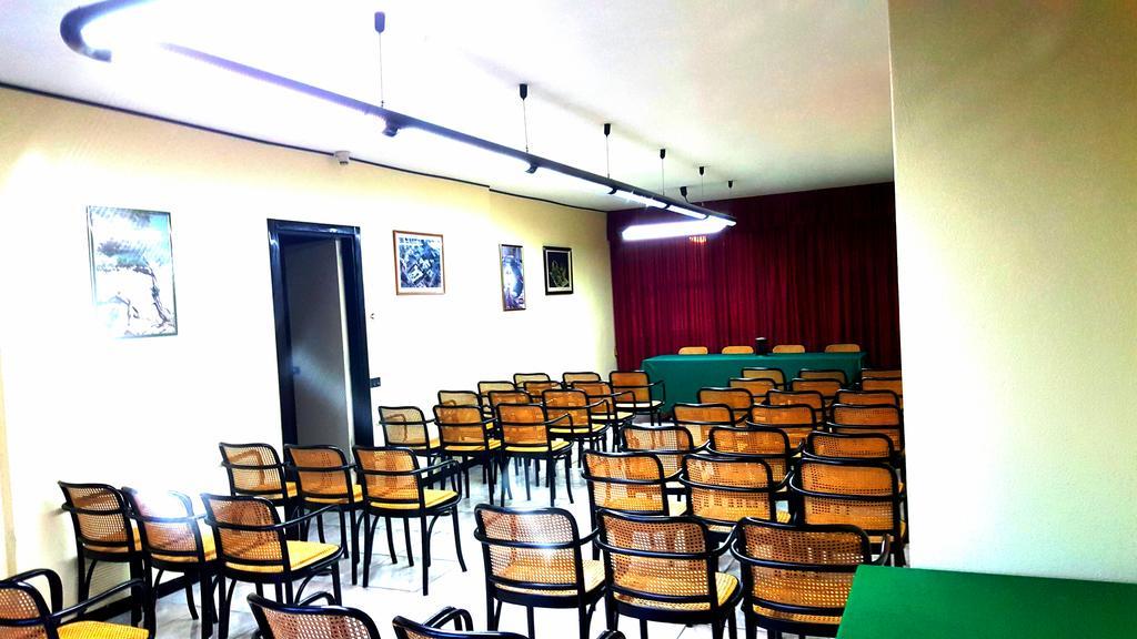 Hinterland Hotel Quartu SantʼElena Dış mekan fotoğraf