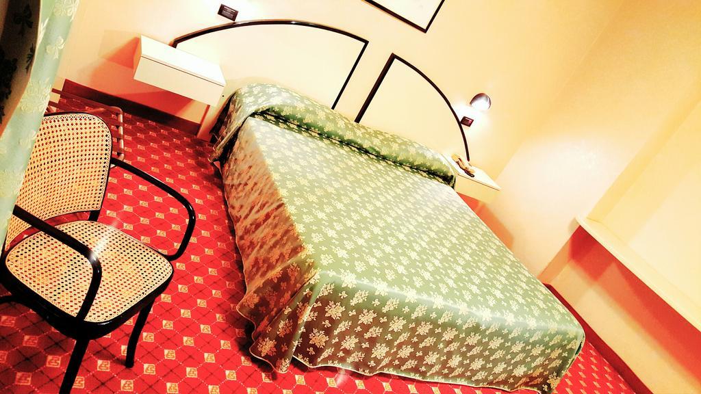 Hinterland Hotel Quartu SantʼElena Dış mekan fotoğraf
